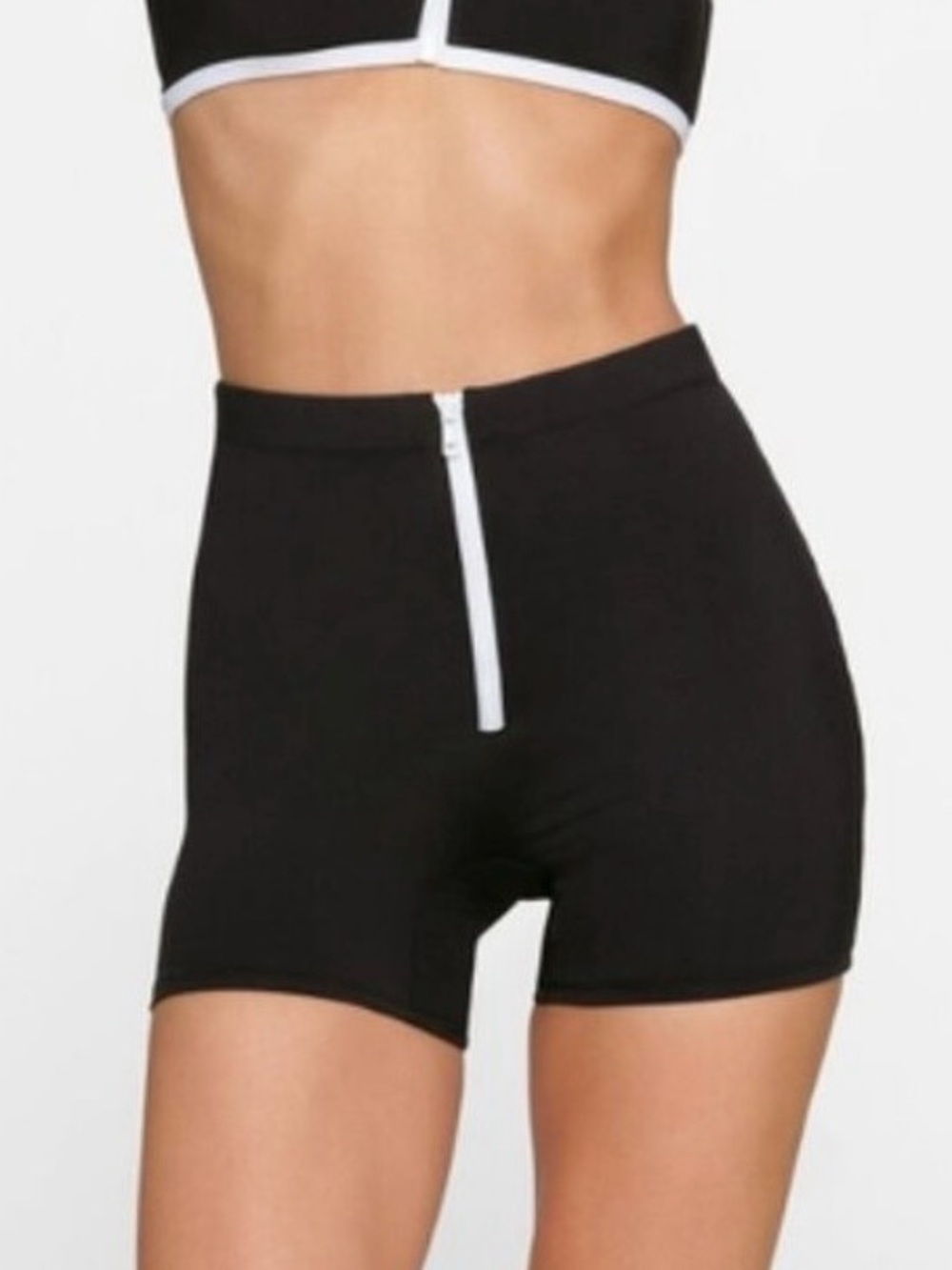 Skims Swim High-Rise Black Sporty Zipper Women's Shorts